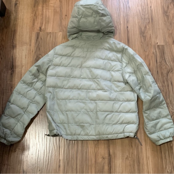 LEVI’S Edie Packable Light Puffer Jacket - Picture 11 of 12